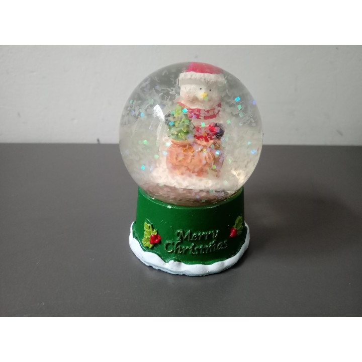 Kerst sneeuwbol met sneeuwpop Merry Christmas