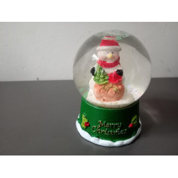 Kerst sneeuwbol met sneeuwpop Merry Christmas
