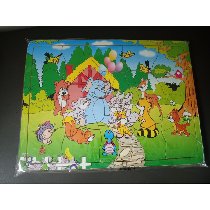 Houten legpuzzel met bosdieren 30 x 22,5 cm