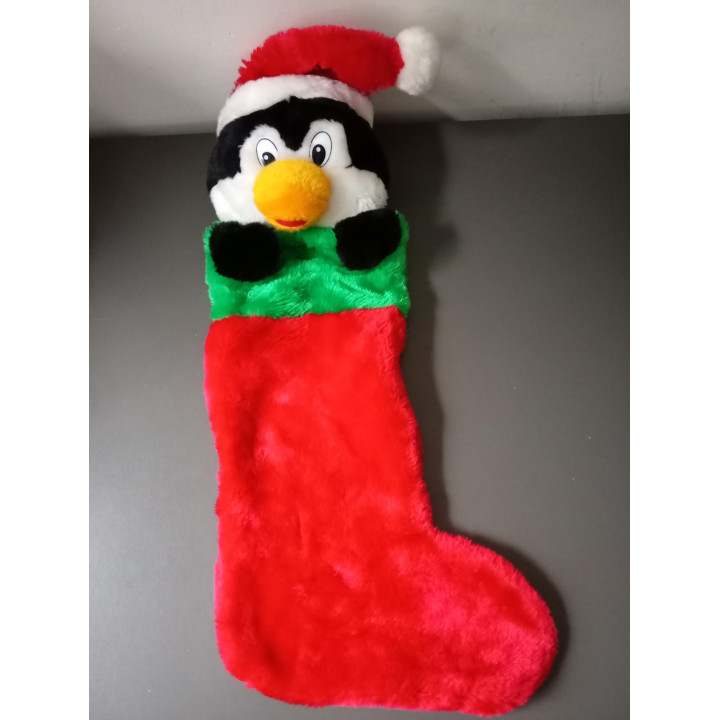 Kerstsok met pluche pinguïn en kerstmuts 64 cm