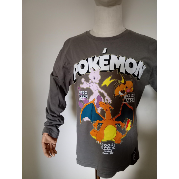 Pokémon jongensshirt grijs Mewtwo Raichu Charizard maat 134