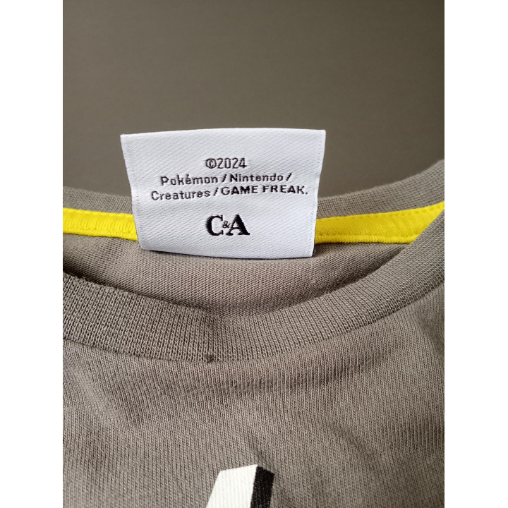 Pokémon jongensshirt grijs Mewtwo Raichu Charizard maat 134
